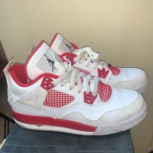 Alternate 89 Jordan 4s